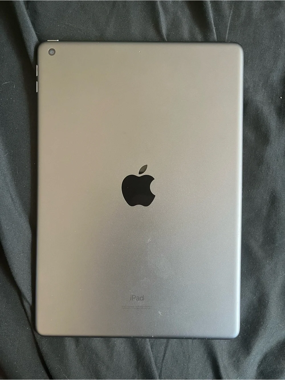 Apple iPad Space Gray Aluminum Back